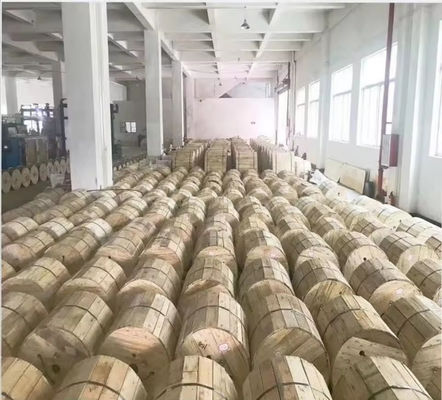 Υπεράσπιση 652D 288 πυρήνας HDPE εξωτερικό μπουφάν ταινία οπτικών ινών καλώδιο πολλαπλών σωλήνων γεμάτο τζελ εξωτερικό καλώδιο οπτικών ινών