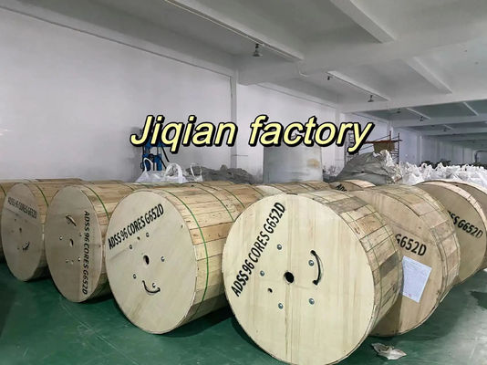 12 24 48 96 144 Κεντρικό άμεσο θαμμένο GYXTW53 Διπλό κάλυμμα διπλή θωράκιση καλώδιο οπτικών ινών