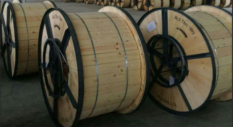 Αντιγλύκτης άμεσο θαμμένο υποβρύχιο καλώδιο οπτικών ινών GYTA33 GYTS33 από χάλυβα