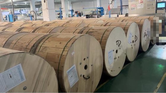 Υπό θάλασσα οπτικό καλώδιο GYTA33 48 96 144 πυρήνες Υπό θάλασσα οπτικό καλώδιο