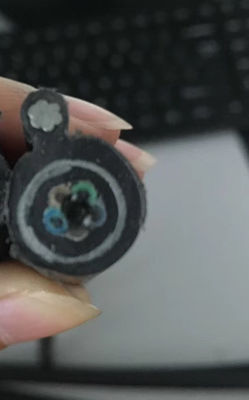 48 υπαίθριο καλώδιο οπτικών ινών πυρήνων GYTC8S για την επικοινωνία