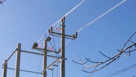 έκταση Armoring 24 100m αυτοφερόμενη εναέρια θήκη καλωδίων FRP ινών πυρήνων