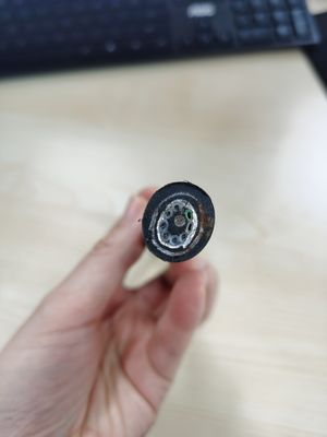 Ο ενιαίος τρόπος G652d 196 πυρήνων έθαψε την υπόγεια διπλή θήκη καλωδίων οπτικών ινών