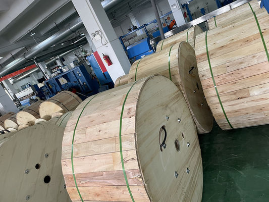 G652D 2 4 6 12 υπαίθριο GYXTW53 καλώδιο οπτικών ινών 24 πυρήνων για τη δικτύωση